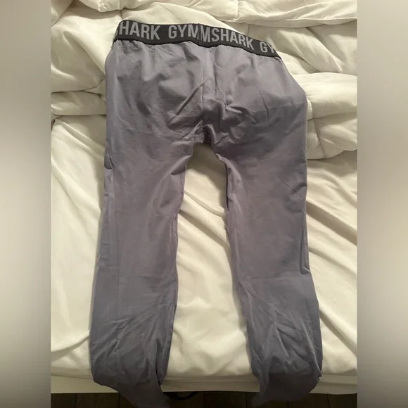 Gymshark Lavender Leggings with Black Waistband - Picture 3 of 3